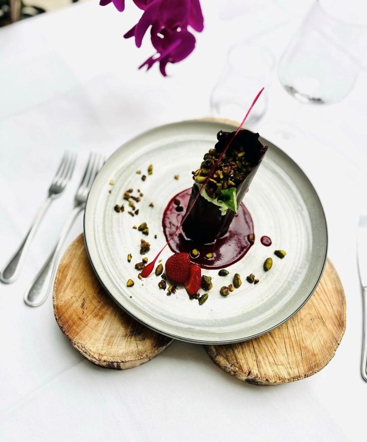 Logis Hotel & Restaurant Du Sauvage La Ferte-Gaucher ภายนอก รูปภาพ